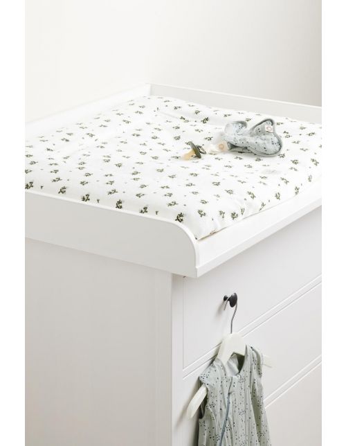 Changing pad that deals fits ikea changing table