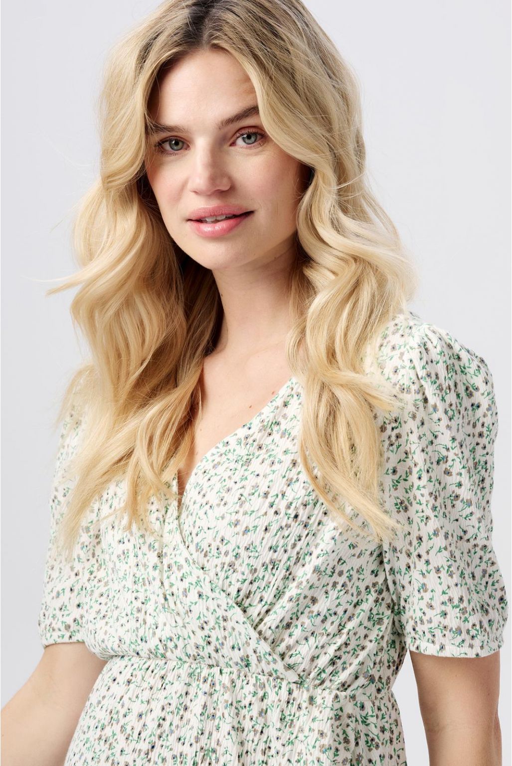 Noppies Jurk met voedingsfunctie Jaelynn - Cream minimal flower