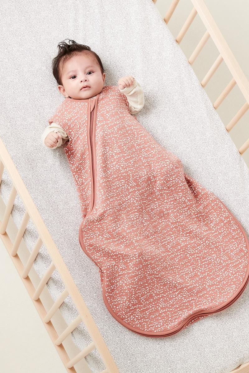 Noppies Baby Comfort Baby Summer sleeping bag Fancy Dot - Brick Dust Noppies Baby Comfort Baby Summer sleeping bag Fancy Dot - Brick Dust